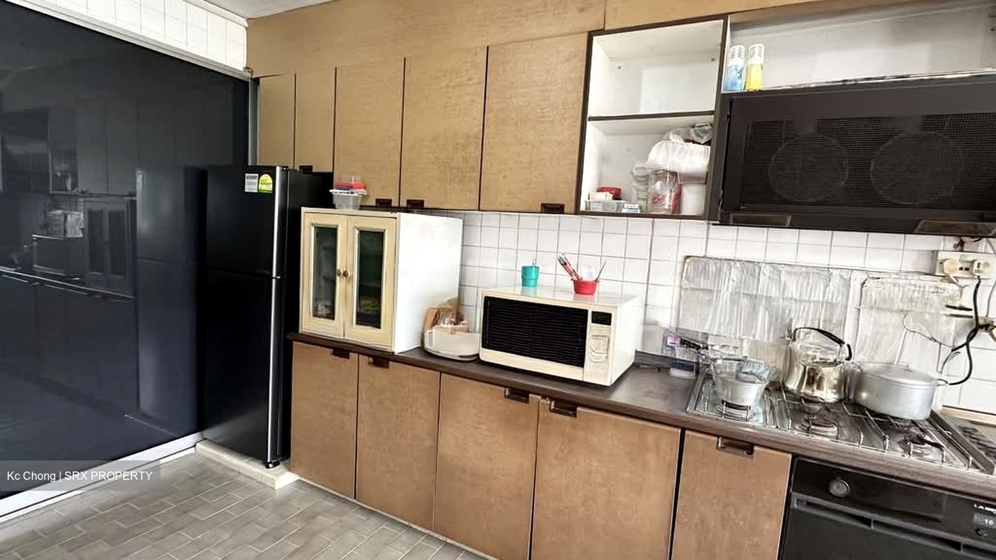 Blk 219 Jurong East Street 21 (Jurong East), HDB 4 Rooms #551414491